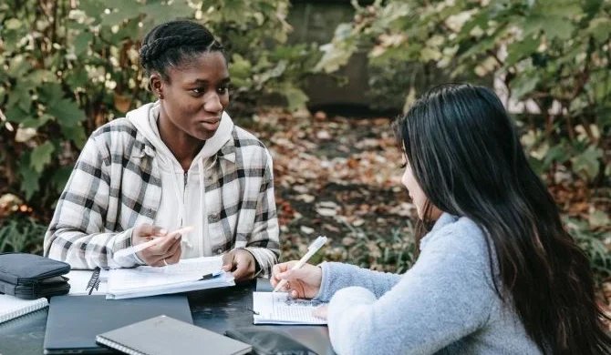 Formation en langues : 6 avantages clés pour vos étudiants